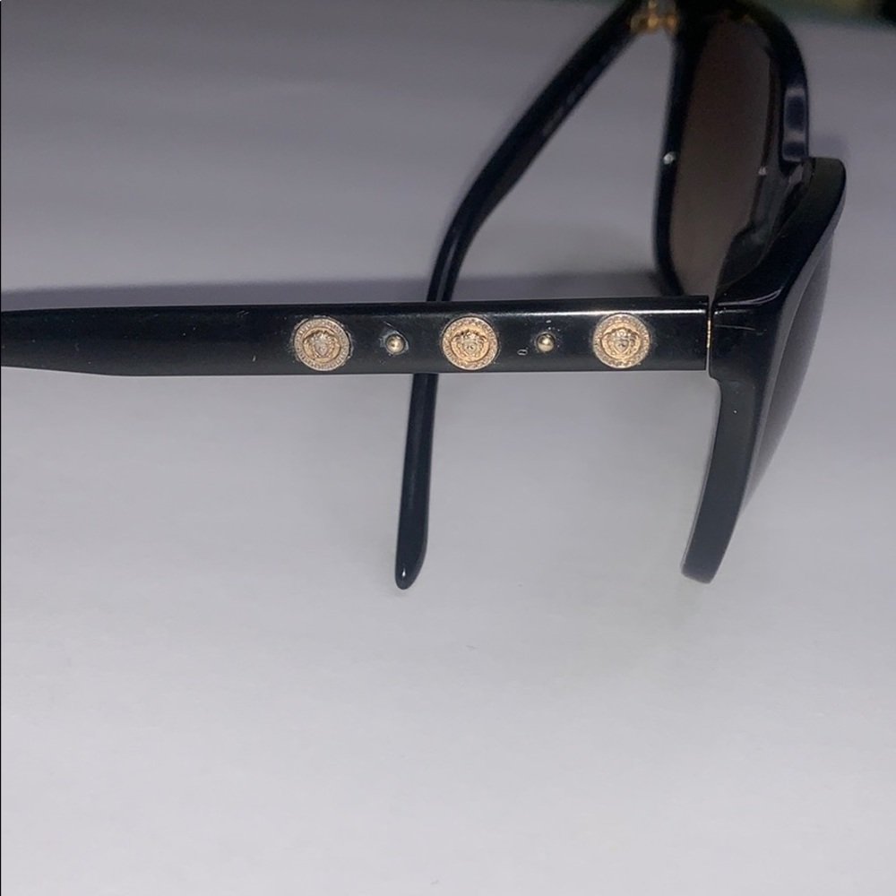 Authentic Versace sunglasses - Picture 2 of 5